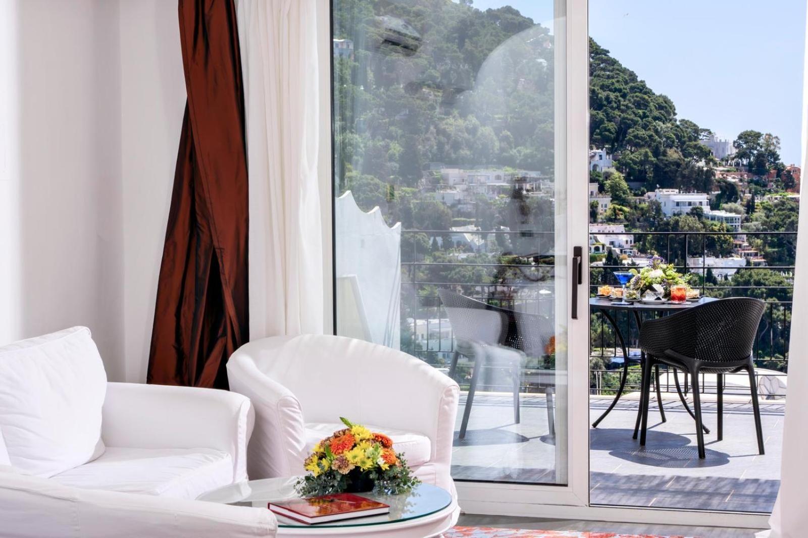 Suíte Júnior com Terraço e Vista do Mar