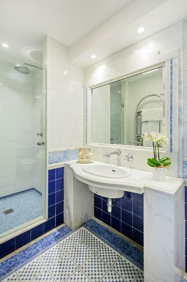 Deluxe Double or Twin Room Garden View
